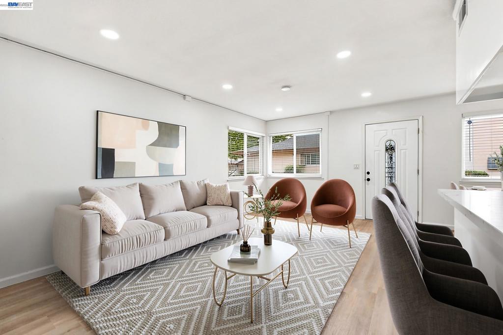 2201 Partridge Way 2