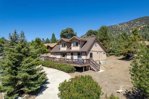 Photo of 16425 Huron DR, Pine Mountain Club, CA 93222 (MLS # SR26186549)