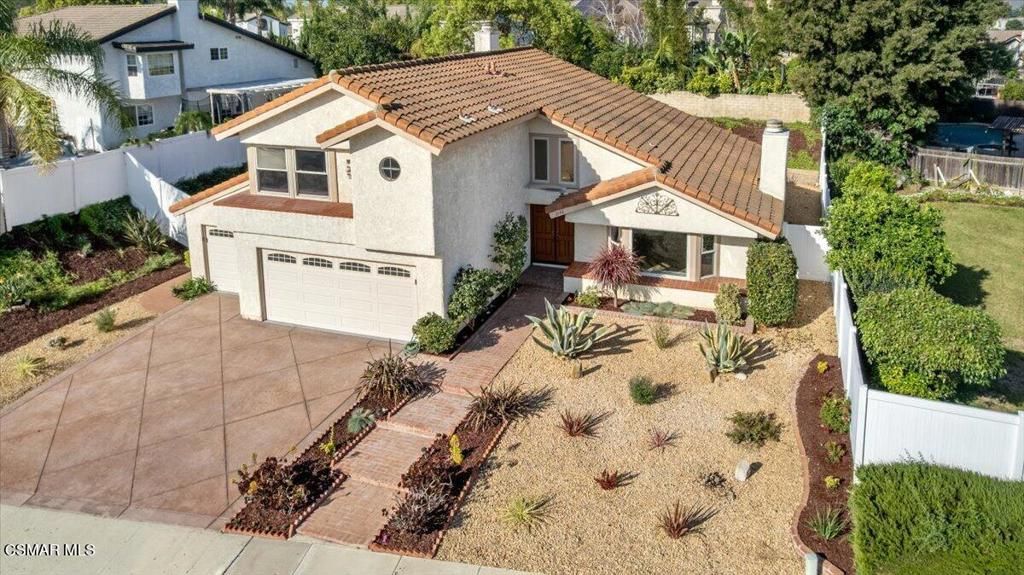 Photo of 3148 Thistlewood Street, Thousand Oaks, CA 91360 (MLS # 226001461)