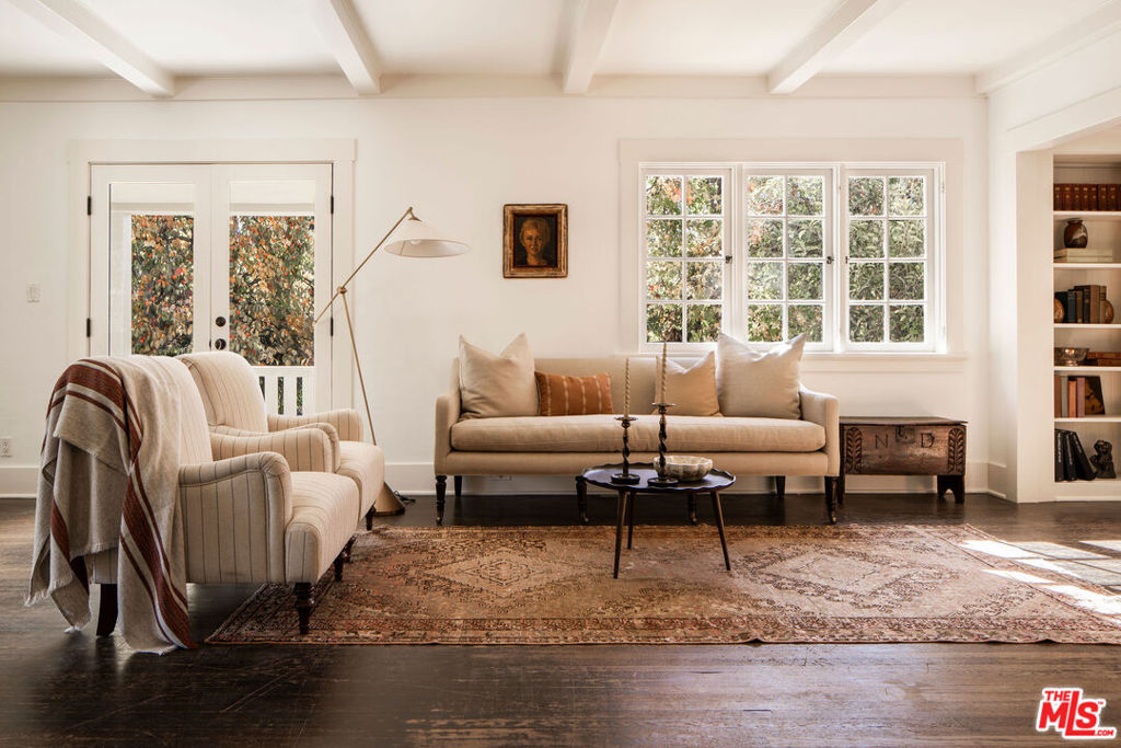 Properties 3 2107 Santa Rosa Avenue