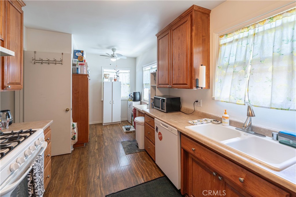 6123 Edgefield Street