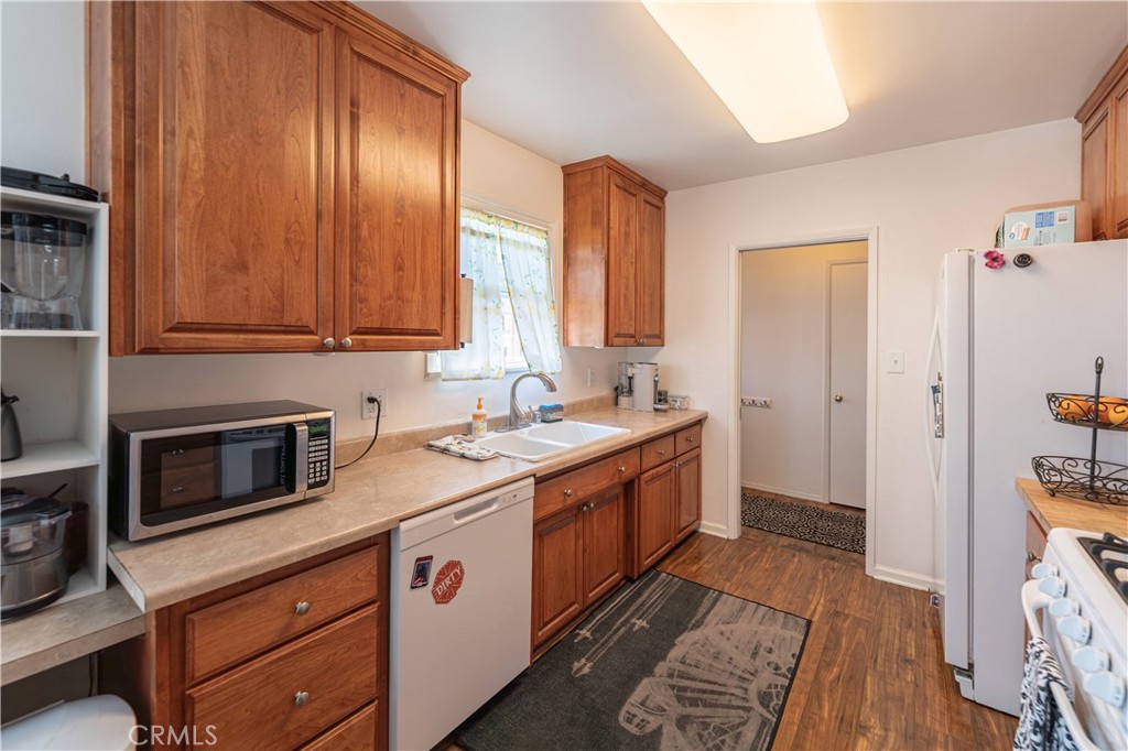 6123 Edgefield Street