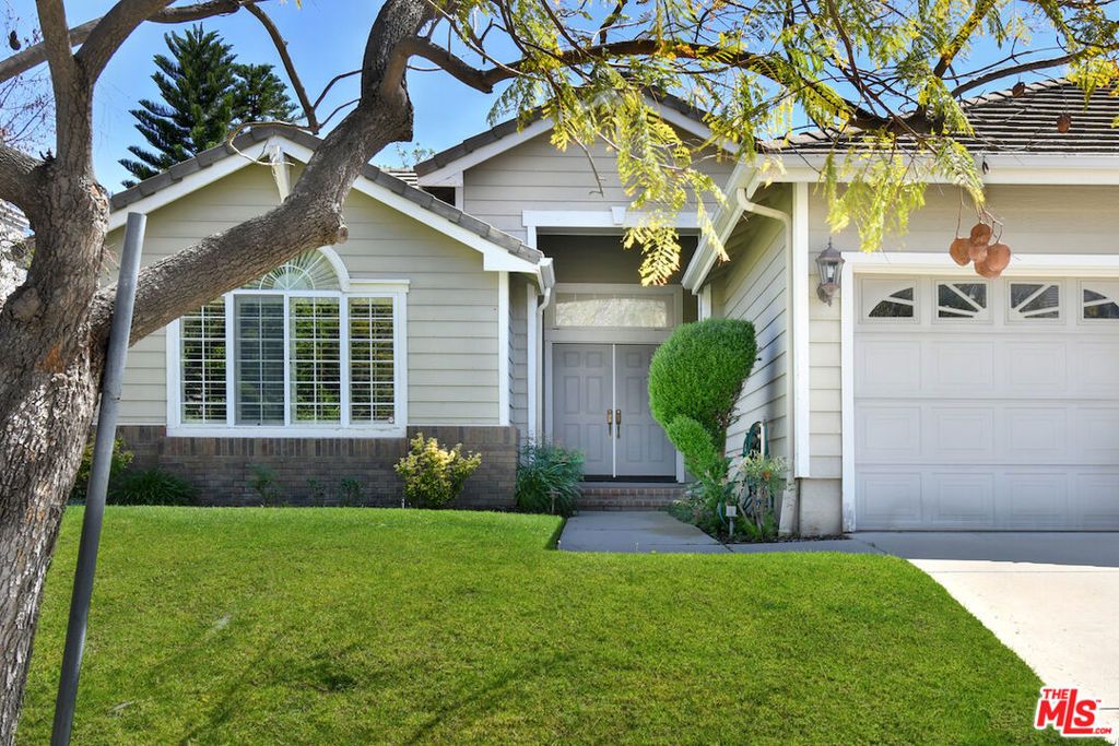 Photo of 7608 Wiscasset Drive, West Hills, CA 91304 (MLS # 26671083)