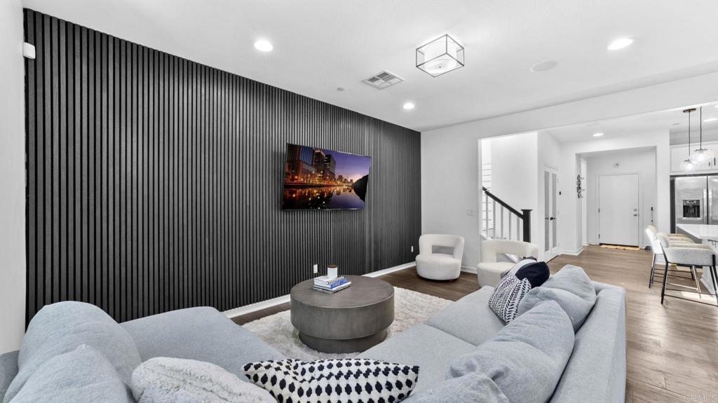 560 Moonlight Drive