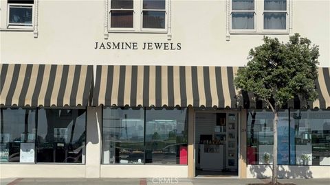 214 S Coast Hwy. Laguna Beach CA 92651