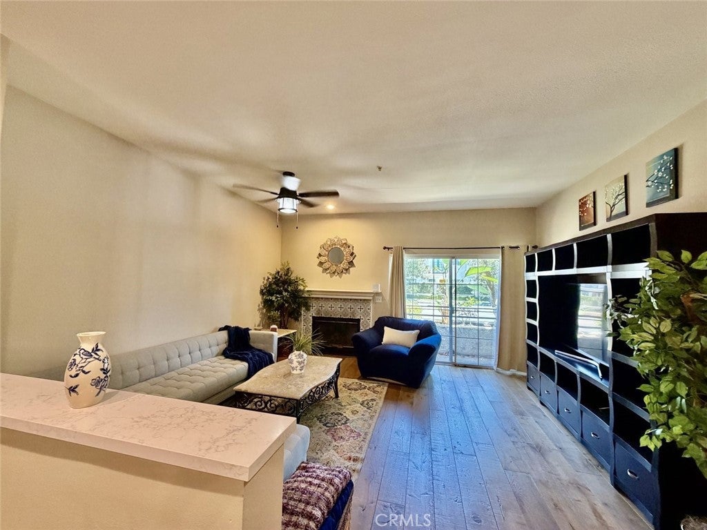 10604 Valley Spring Lane 105, Toluca Lake CA 91602