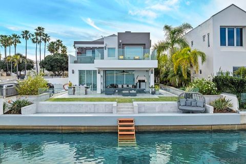 Photo of 5 Spinnaker Way Way, Coronado, CA 92118 (MLS # 260005977SD)