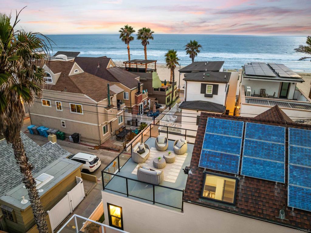 3721 Strandway