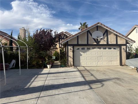 Photo of 5237 Sunburst Dr, Palmdale, CA 93552 (MLS # SR26061965)