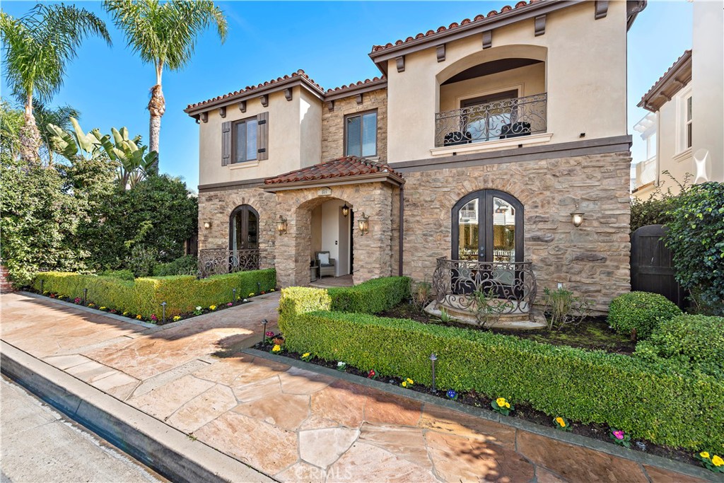 514 Westminster