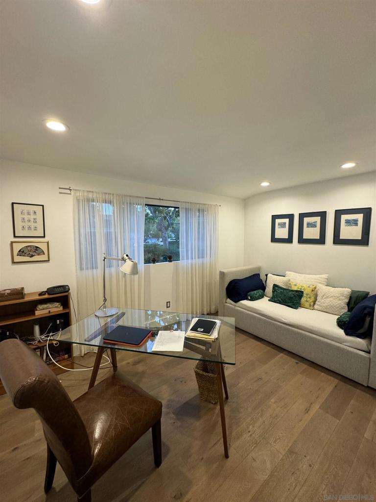 La Jolla - Residential Lease
