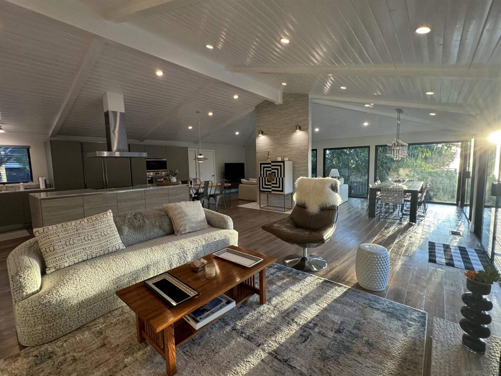 La Jolla - Residential Lease