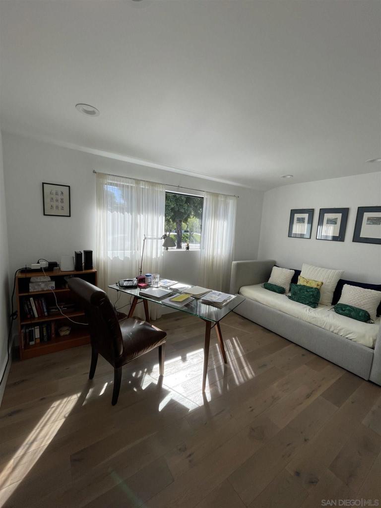 La Jolla - Residential Lease