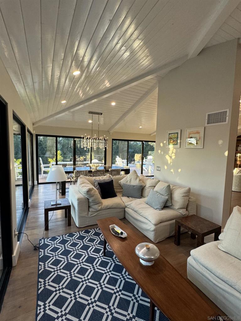 La Jolla - Residential Lease