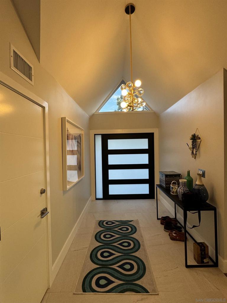 La Jolla - Residential Lease