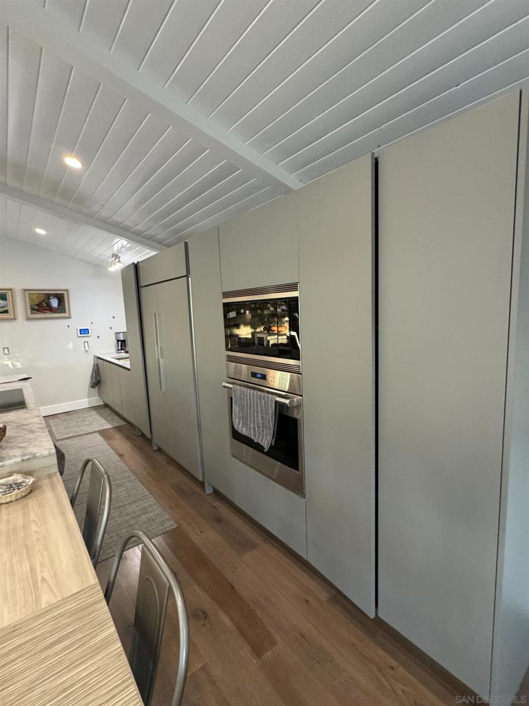 La Jolla - Residential Lease