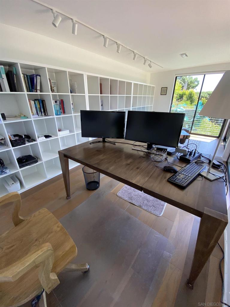 La Jolla - Residential Lease