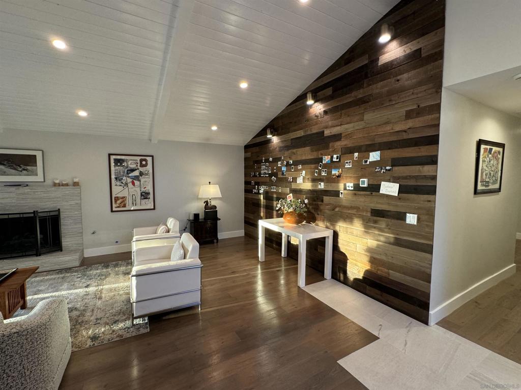La Jolla - Residential Lease