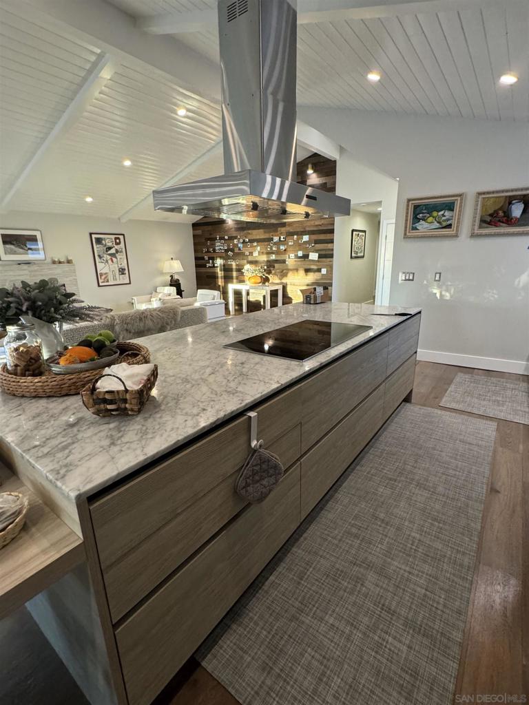 La Jolla - Residential Lease