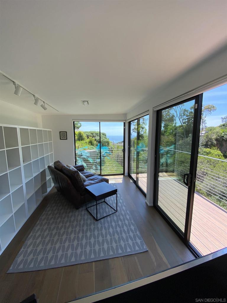 La Jolla - Residential Lease