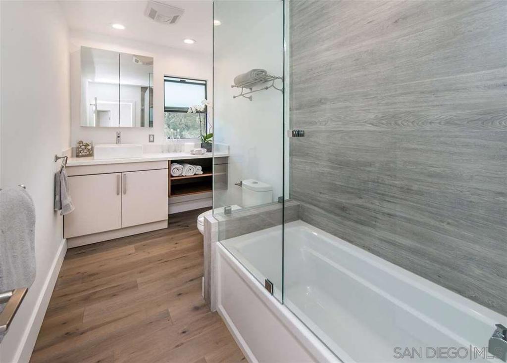 La Jolla - Residential Lease