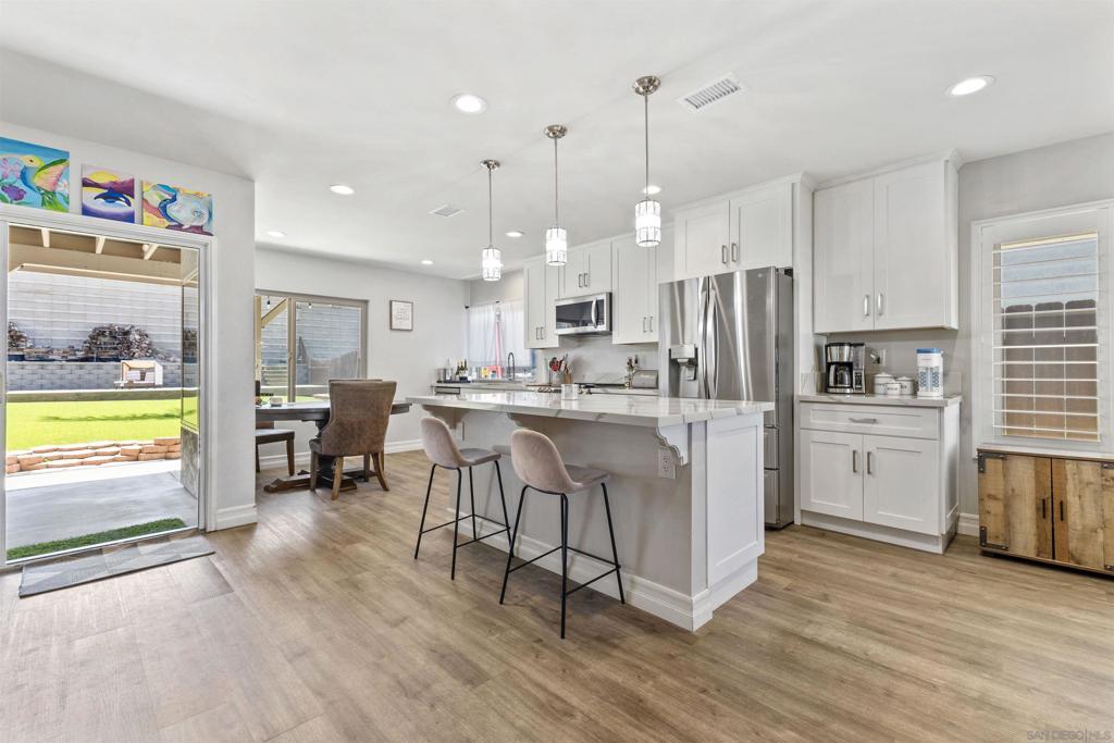 13075 Old West Ave