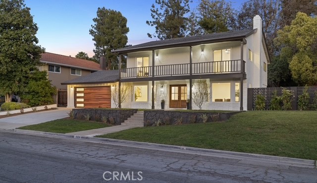 1924 Smokewood Avenue