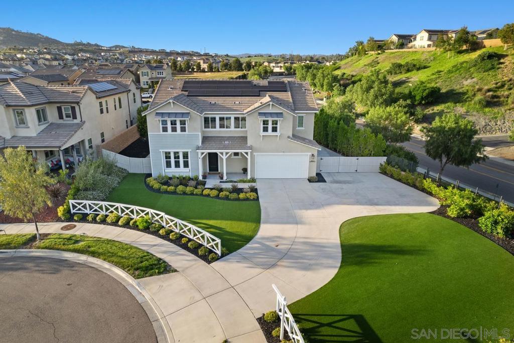 2807 California Poppy Street