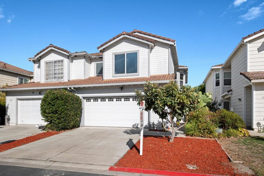 1237 Briarleaf Circle