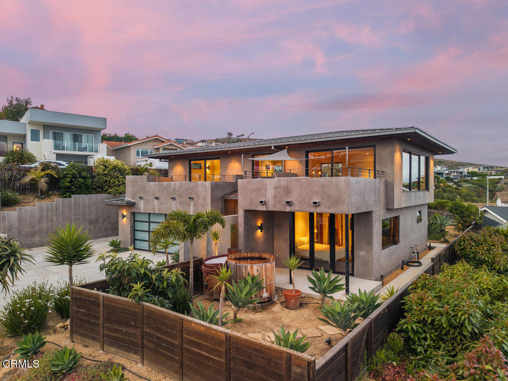 572 Skyline Road