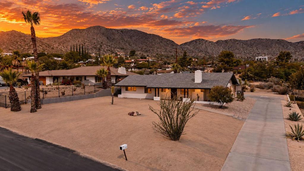 7429 Cardillo Trail