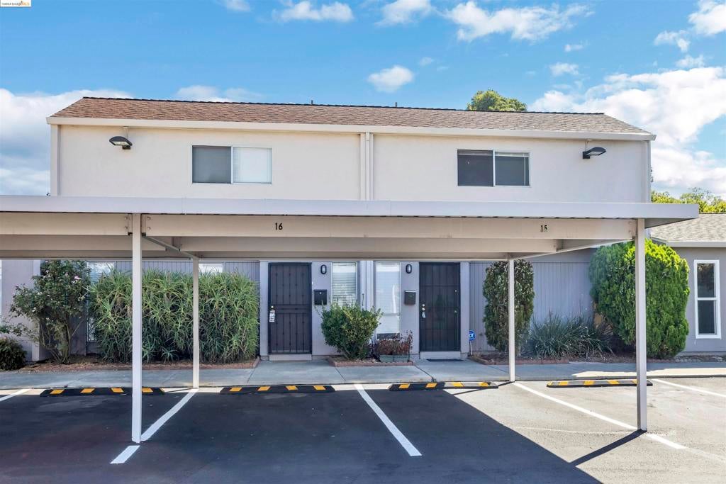 16 El Cerrito Ct