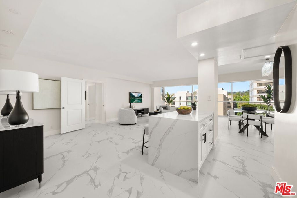 Photo of 10450 Wilshire Boulevard #5G, Los Angeles, CA 90024 (MLS # 25608265)