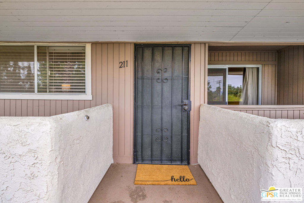 2825 N Los Felices Road 211