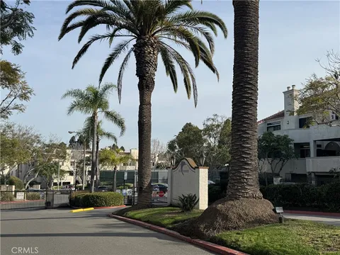 17191 Corbina Ln, Huntington Beach, CA 92649 - MLS#: PW26020670