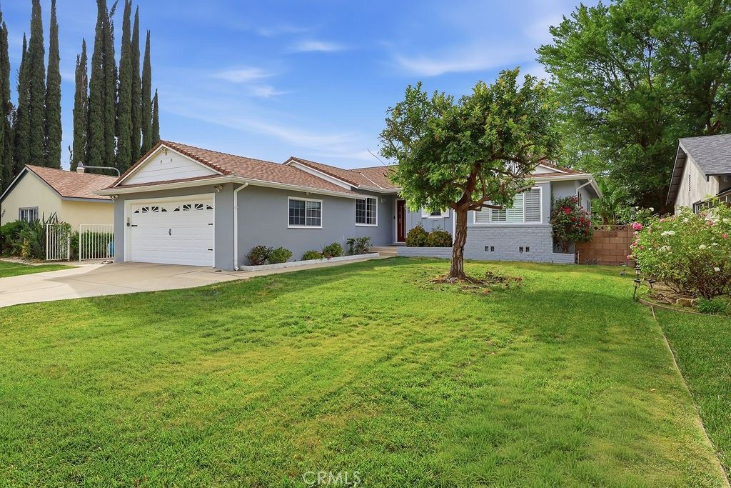 Photo of 6949 Lena Ave, West Hills, CA 91307 (MLS # SB26095273)