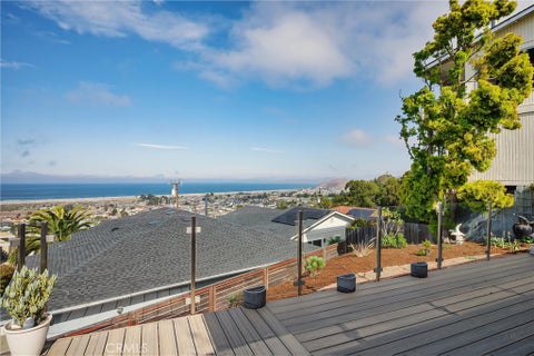 Tiny photo for 2601 Maple AVE, Morro Bay, CA 93442 (MLS # SC26179060)