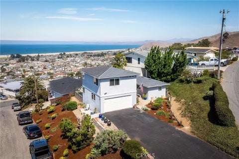 Tiny photo for 2601 Maple AVE, Morro Bay, CA 93442 (MLS # SC26179060)
