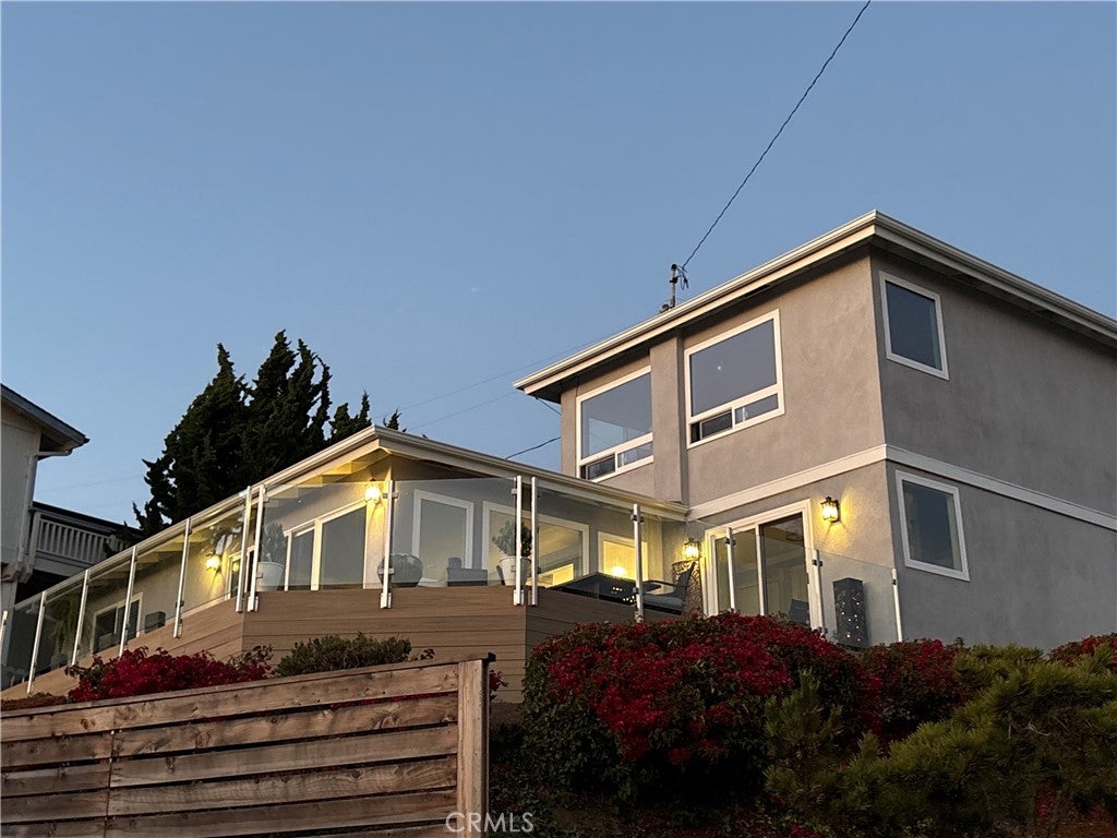 2601 Maple
