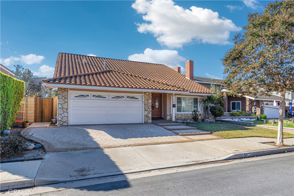 5156 Edgemont