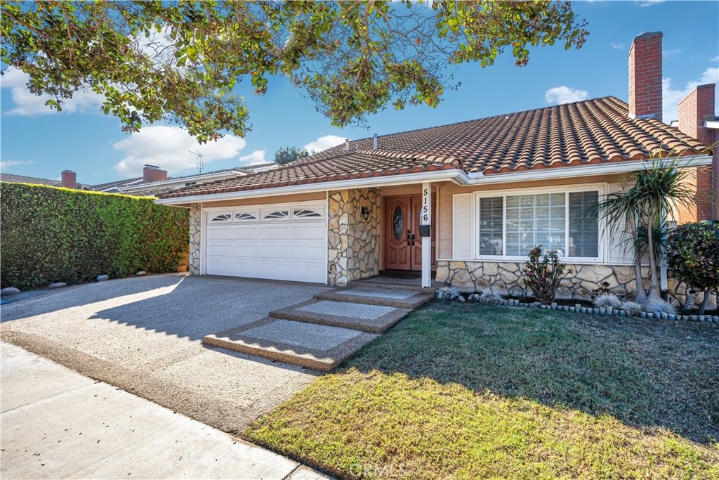 5156 Edgemont