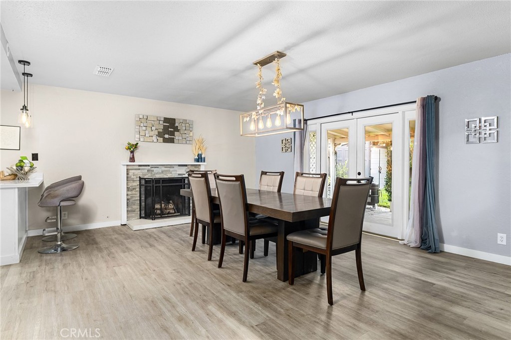 2251 Notre Dame Boulevard