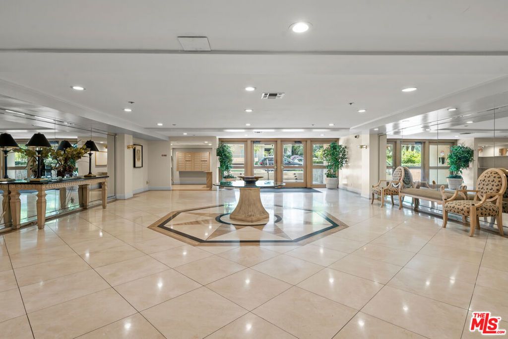 Photo of 441 N Oakhurst Drive #206, Beverly Hills, CA 90210 (MLS # 26661029)