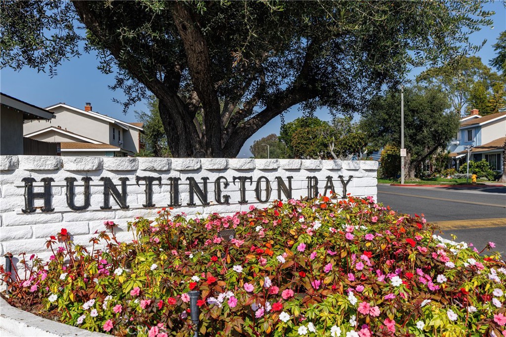 Huntington Bay (HBAY) - Residential Lease