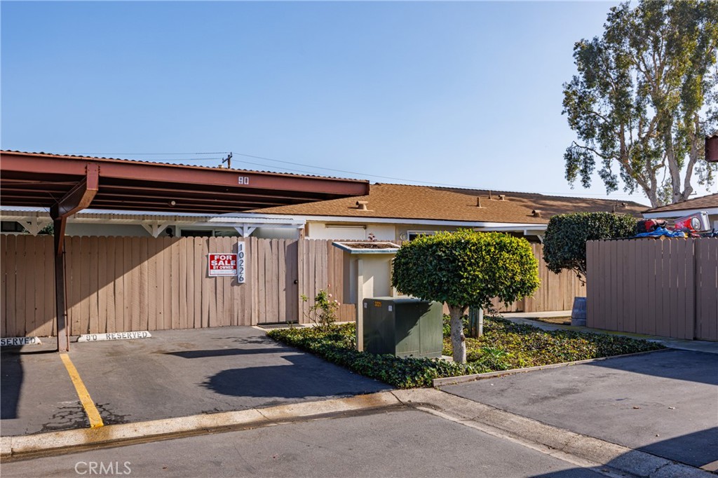 Huntington Bay (HBAY) - Residential Lease