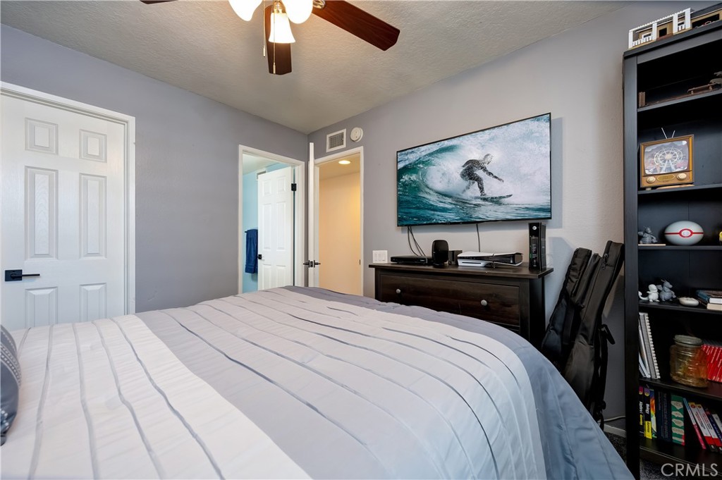Influential Townhomes - Residential