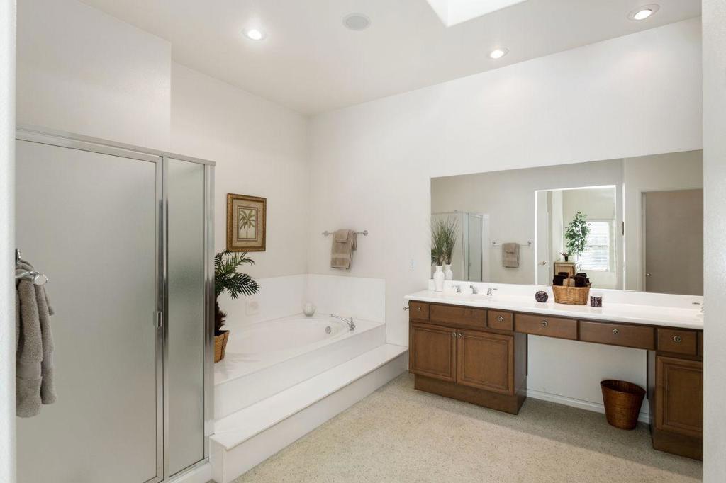 Rancho Mirage C.C. - Residential