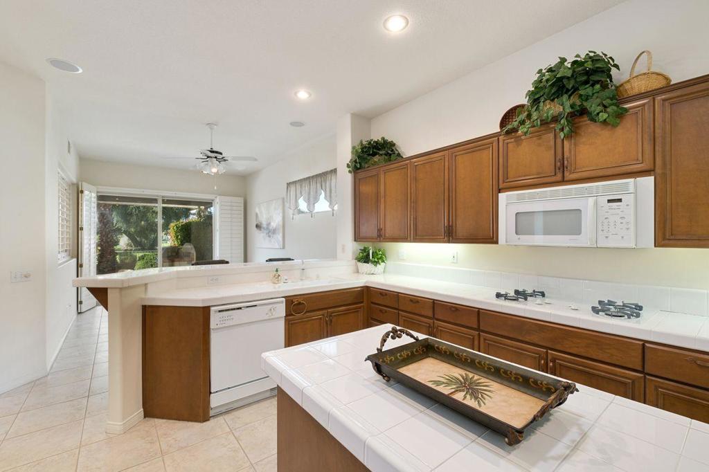 Rancho Mirage C.C. - Residential