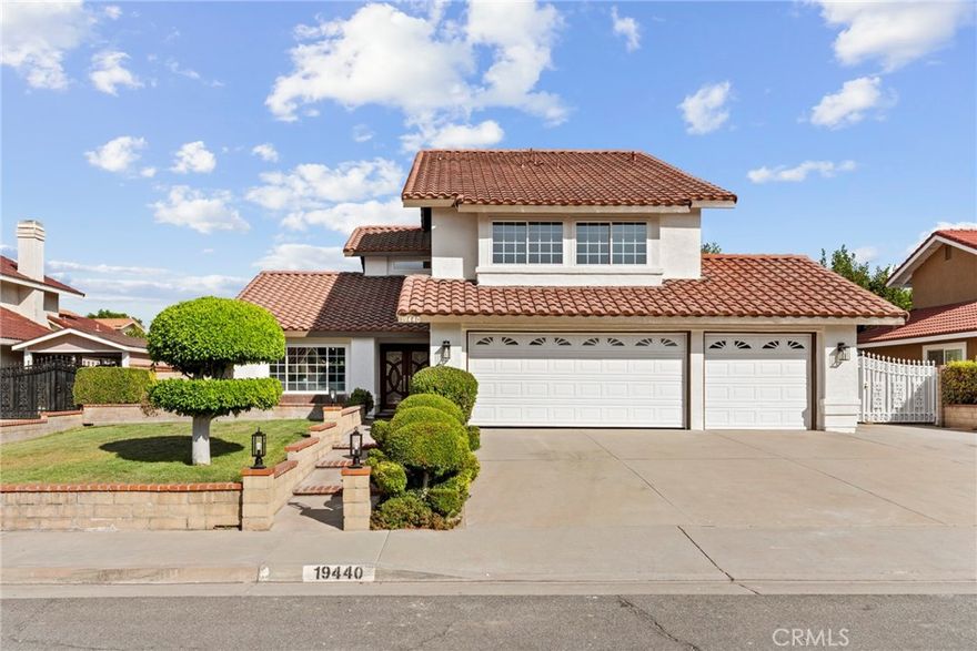 Beautifully Remodeled Home in a Peaceful Neighborhood



This fully renovated single-family home is tucked away in a quiet, desirable neighborhood and offers a spacious, flexible layout with 4 bedrooms and 3 bathrooms. Upstairs, a grand room with soaring ceilings can be enjoyed as a playroom, upstairs family room, or easily converted into a 5th bedroom—so many possibilities, making it perfect for large families or anyone who loves extra living space.



Property Features



Grand Living Room: Double-door entry and dramatic ceilings create a bright, open, and welcoming atmosphere.

Thoughtful First-Floor Layout: One bedroom and one full bathroom on the main level are perfect for guests or multigenerational living.

Modern Upgrades Throughout: Brand-new kitchen, fully remodeled bathrooms, new interior doors, fresh paint inside and out, updated flooring, and modern light fixtures. The stylish kitchen opens to the family room and flows seamlessly to the backyard oasis.

Resort-Style Pool Area: Recently re-plastered pool surrounded by a beautifully maintained yard—perfect for entertaining.

3-Car Garage: Plenty of parking and storage space.

Outdoor Highlights



Level Backyard: Home to multiple mature fruit trees—lemons, oranges, peaches, plums, guavas, and dragon fruit—for fresh harvests year-round.

Space to Garden: Perfect for anyone who enjoys cultivating their own greenery.

Prime Location



Just blocks from the award-winning and highly sought-after Stanley G. Oswalt Academy.

Close to parks, walking trails, and elementary schools in a family-friendly community.

Tranquil and private setting, yet conveniently close to the amenities Walnut and surrounding areas have to offer.

Whether you’re searching for your forever home or a smart investment, this property offers comfort, style, and a prime location—all in one.