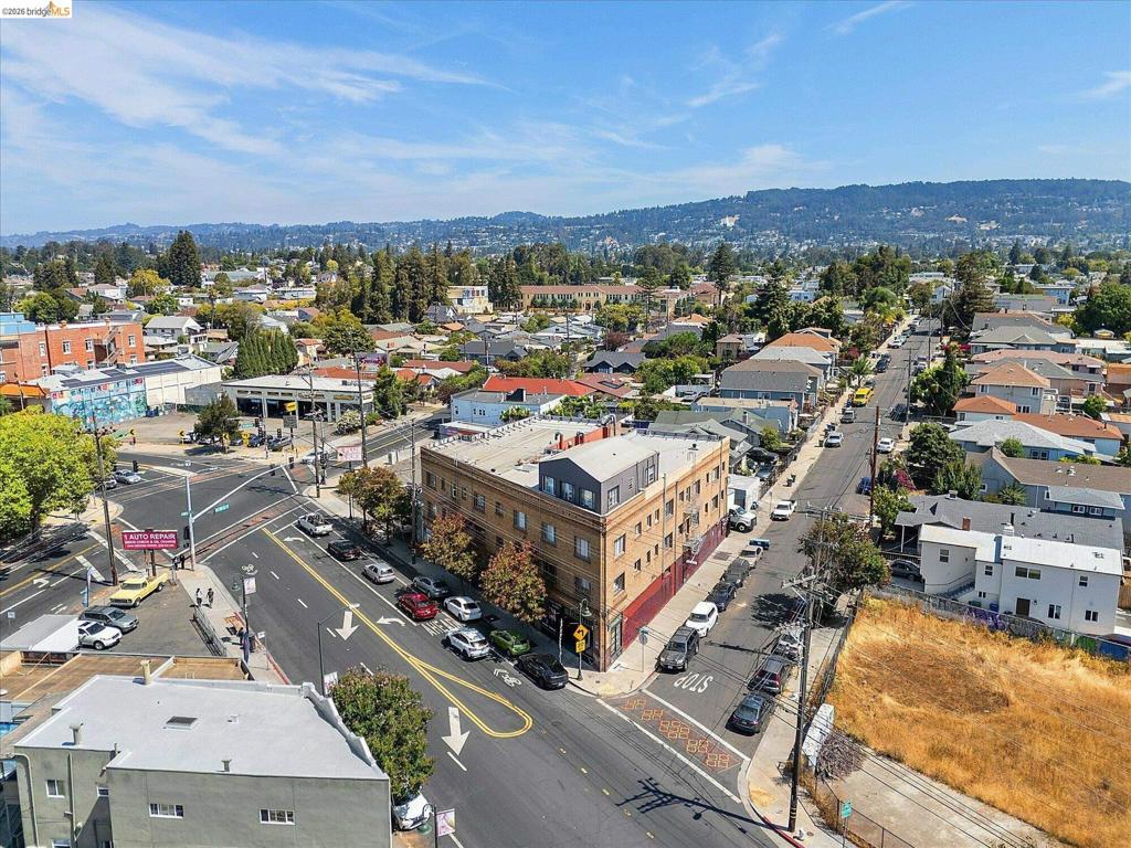 3518 Foothill Blvd